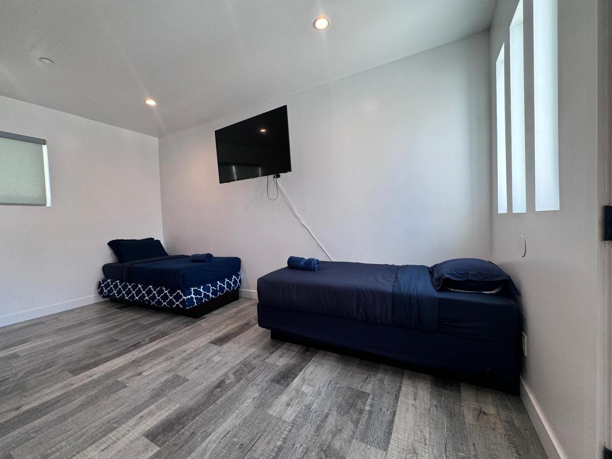 Cheerful 4Br Home With Parking In East Hollywood 洛杉矶 外观 照片